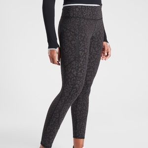 Athleta Rainier Reflective Tight in Small